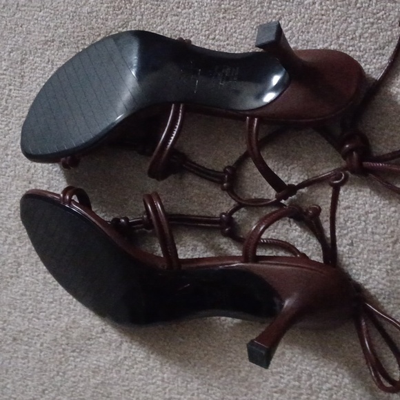 SANDALS - Picture 3 of 3